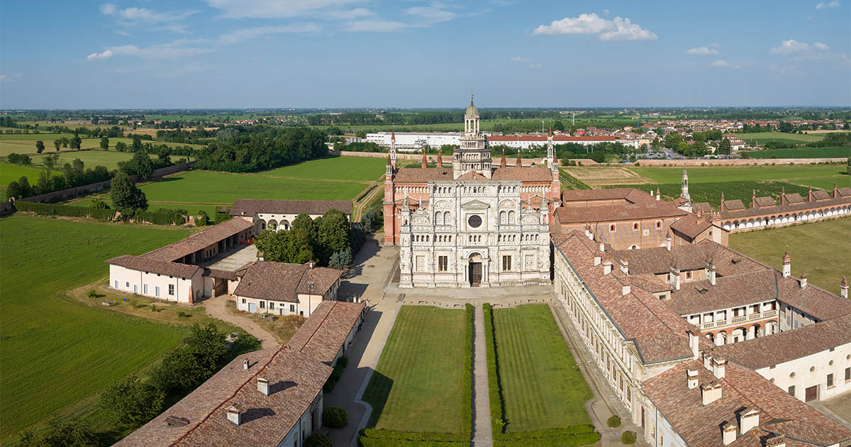 turista-italia-citta-lombardia-pavia