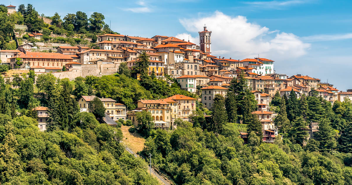 turista-italia-citta-lombardia-varese